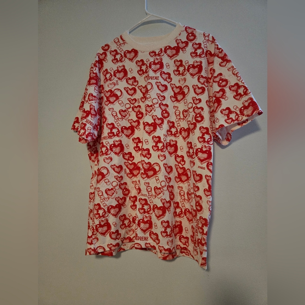 Supreme Heart Tee